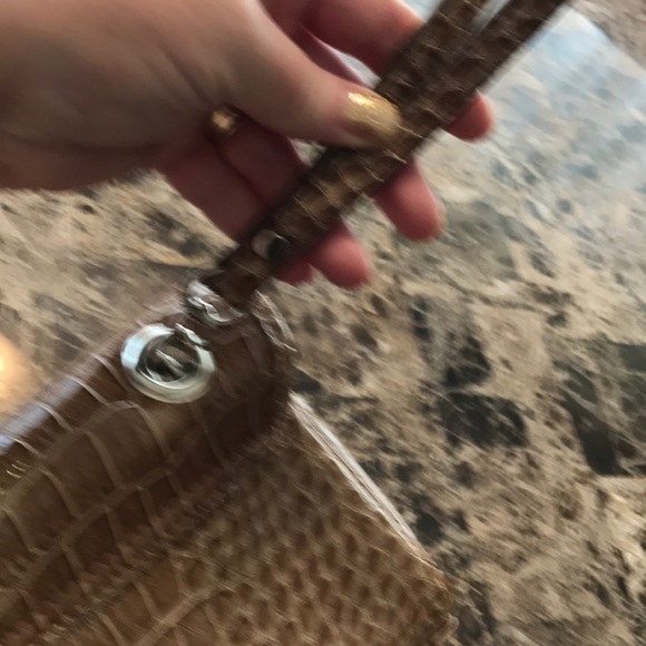 Nine West clutch - Picture 5 of 8